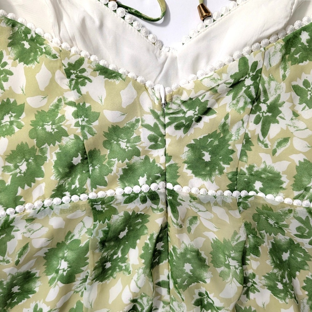 Hello Molly Drinking Games Dress Green Floral Puff Sleeve Mini Cutout Size 8 - Picture 8 of 13